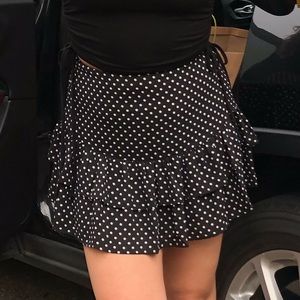 Black & white polka dot ruffled mini